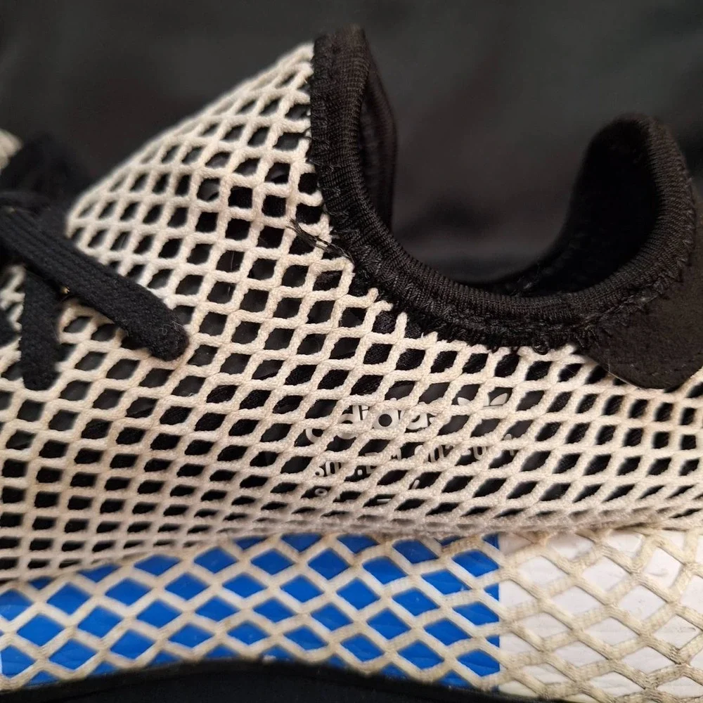 Adidas Deerupt Runner Mesh Sneakers M7.5 /W9 White Black Blue Athletic‎ Shoes